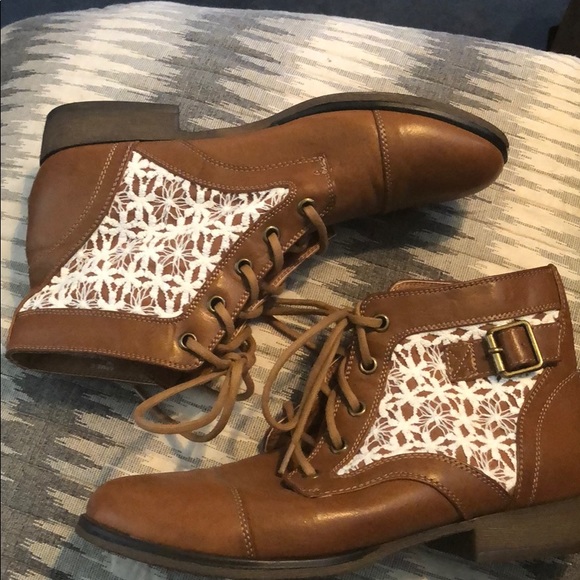 Booties - Picture 2 of 5